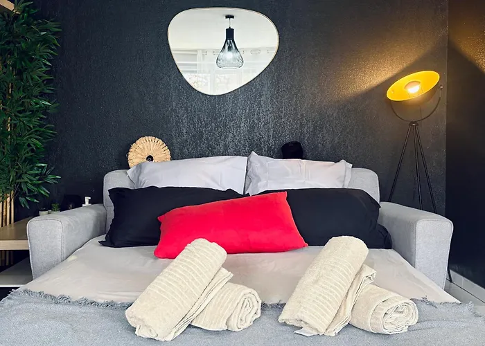 Redlounge - Avec Piscine Et Jardin Toulouse