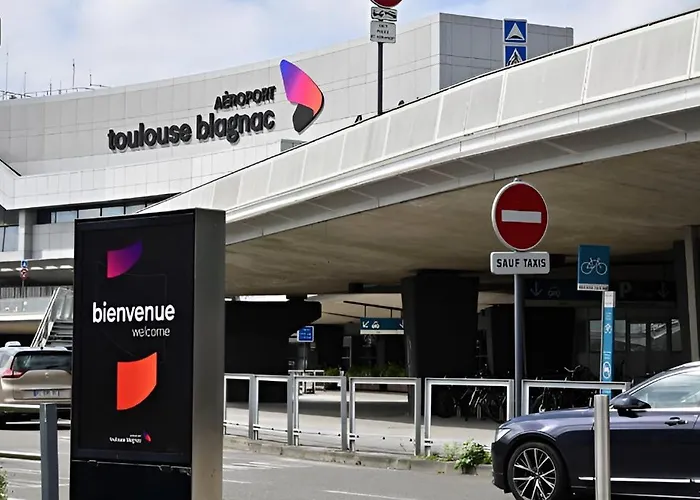 Redlounge - Avec Piscine Et Jardin Toulouse